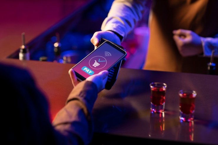Kartu fitur referral untuk akses mobile